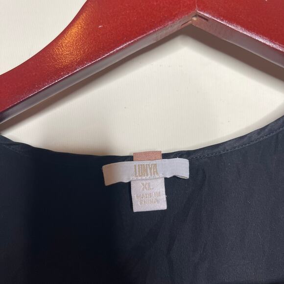 Lunya Black 100% silk tulip pajama tank top sz XL - Picture 5 of 6